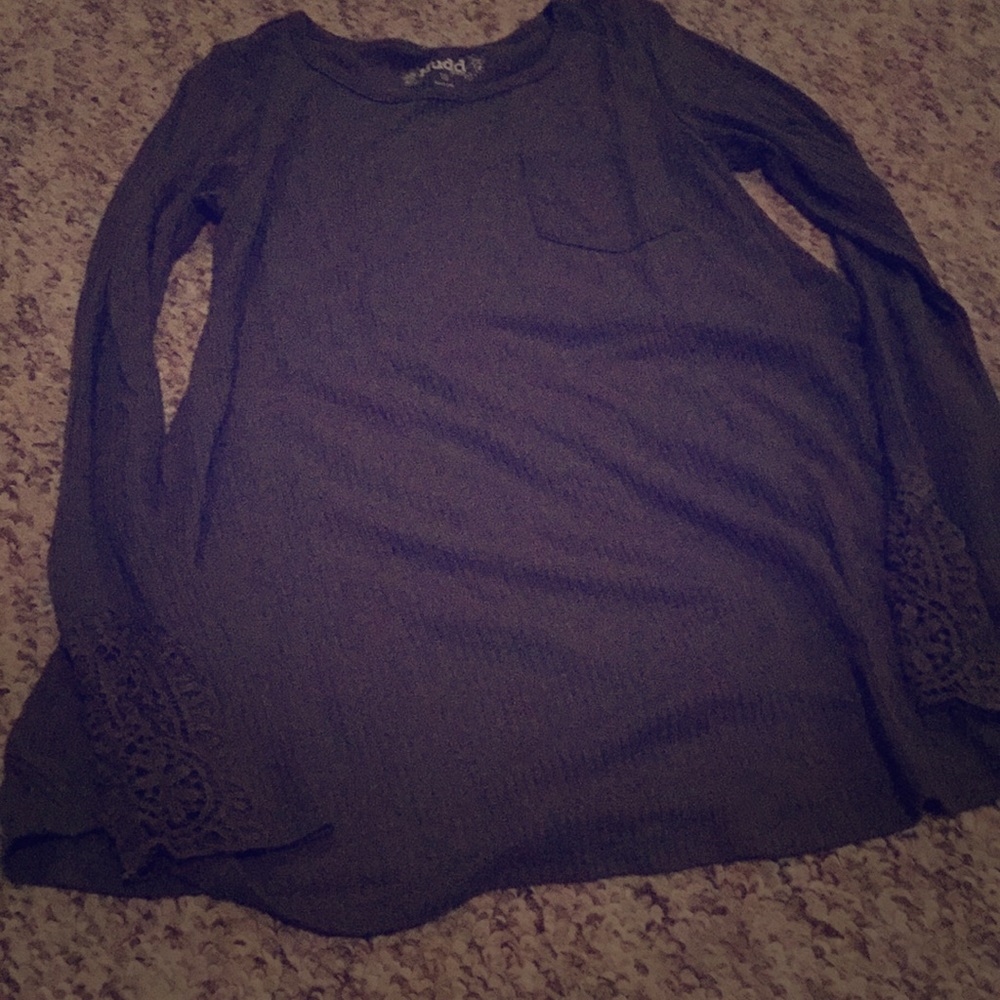 Long sleeves